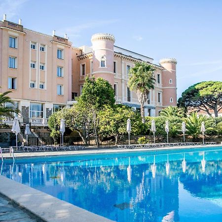 Langley Resort Napoleon Bonaparte LʼÎle-Rousse Екстериор снимка