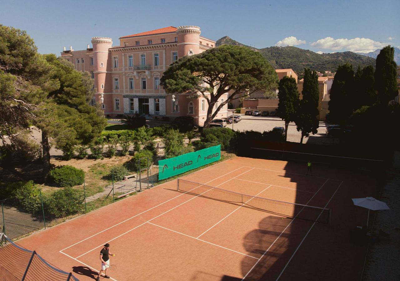 Langley Resort Napoleon Bonaparte LʼÎle-Rousse Екстериор снимка