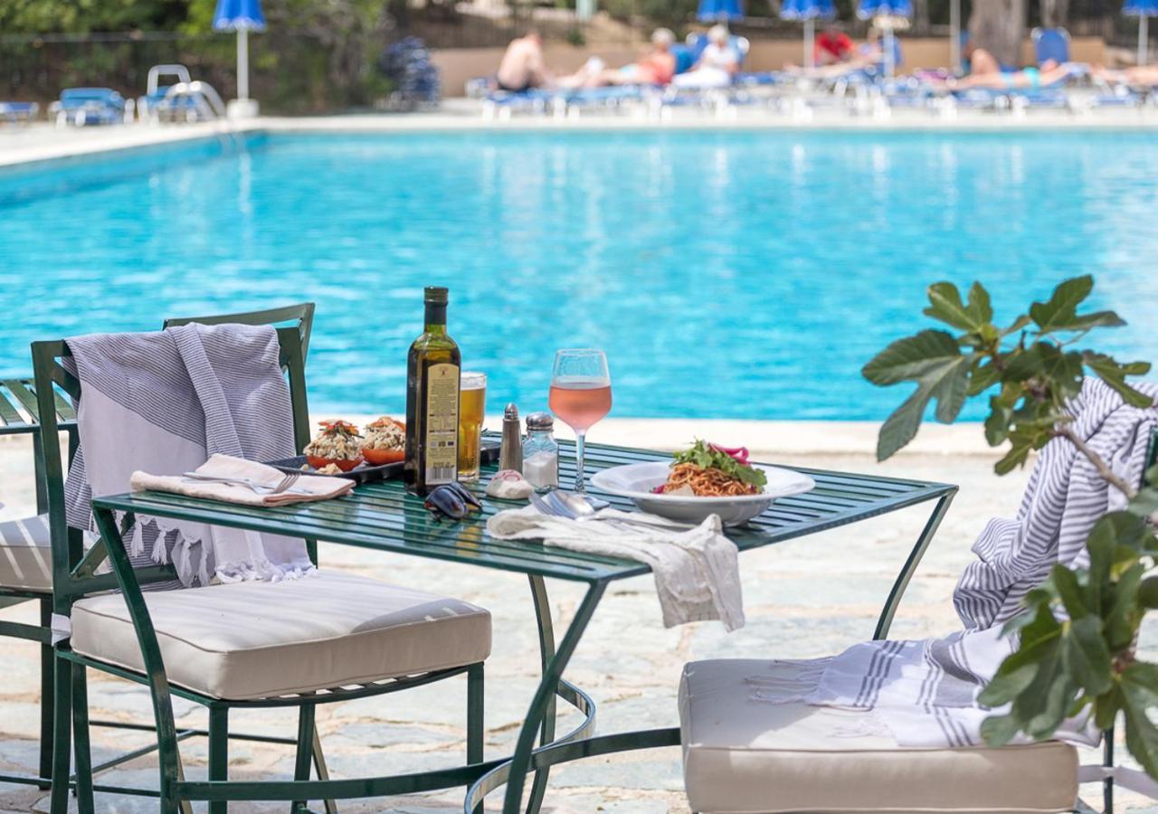Langley Resort Napoleon Bonaparte LʼÎle-Rousse Екстериор снимка