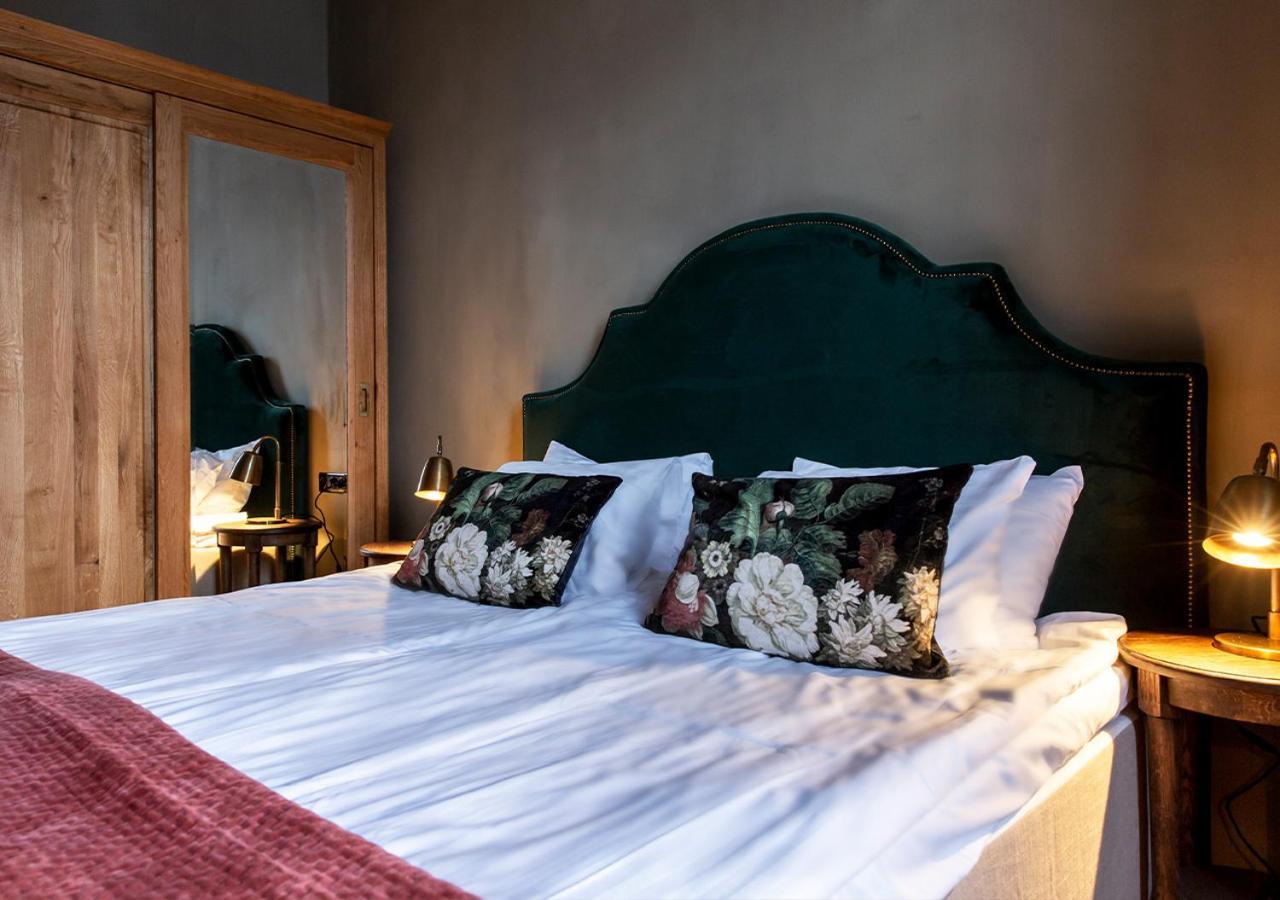 Langley Resort Napoleon Bonaparte LʼÎle-Rousse Стая снимка